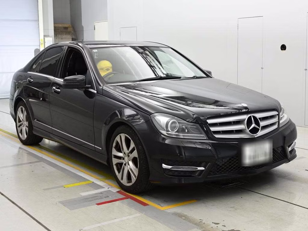 MERCEDES-BENZ C-CLASS