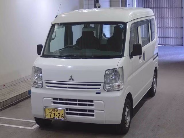 MITSUBISHI MINICAB