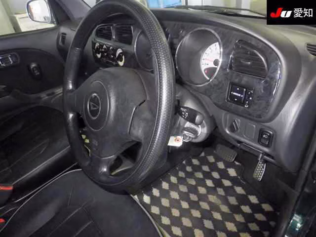 DAIHATSU MIRA GINO