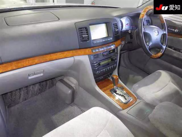 TOYOTA MARK II