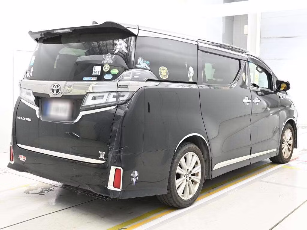 TOYOTA VELLFIRE