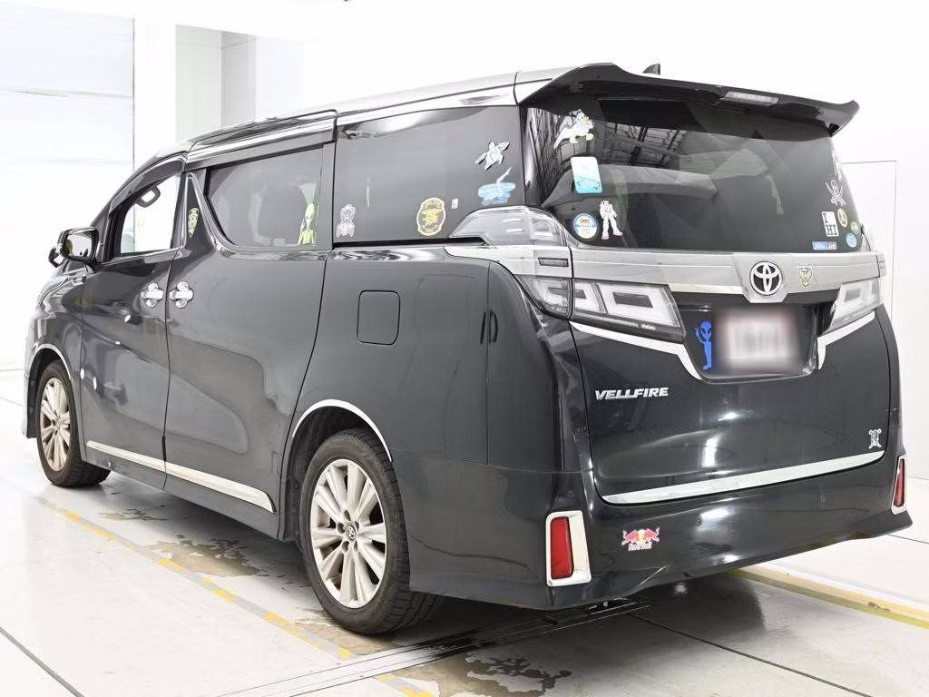 TOYOTA VELLFIRE