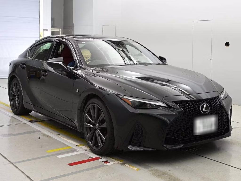 LEXUS IS300H