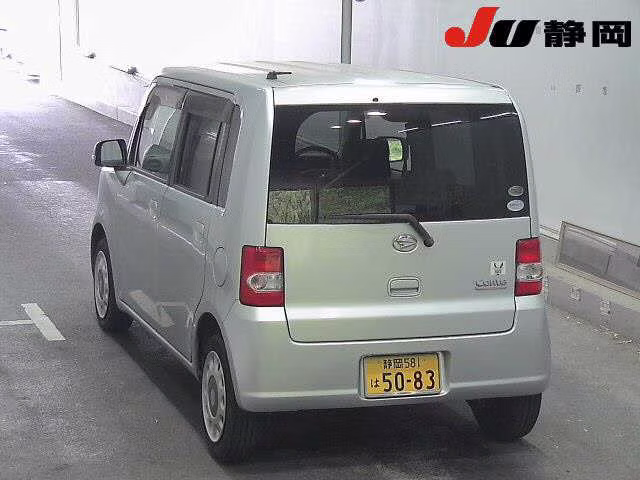 DAIHATSU MOVE CONTE