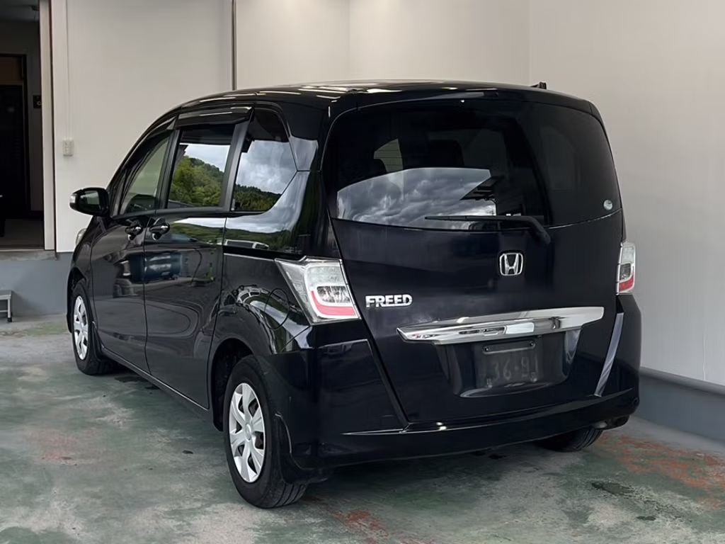 HONDA FREED