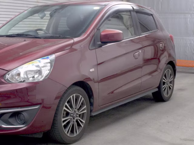 MITSUBISHI MIRAGE