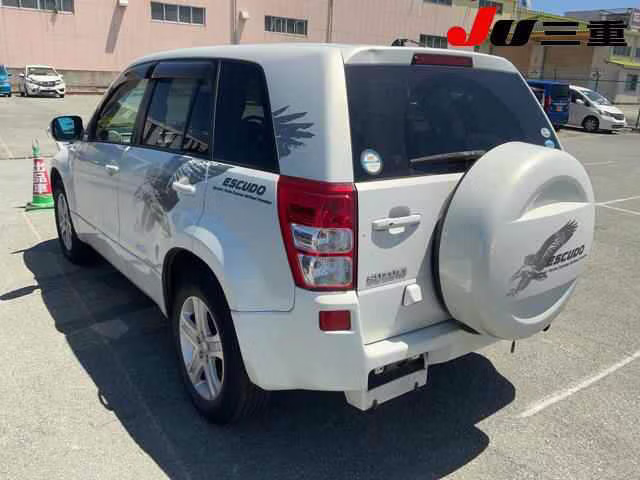 SUZUKI ESCUDO