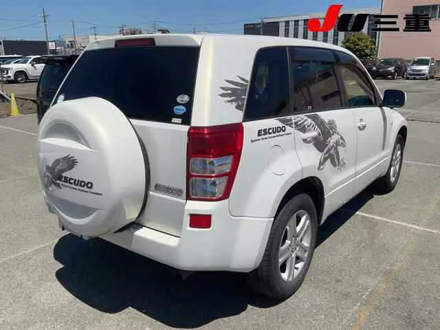 SUZUKI ESCUDO