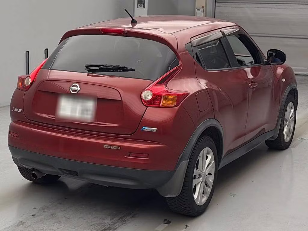 NISSAN JUKE