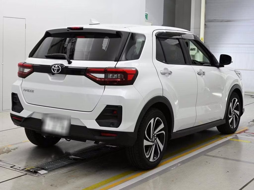 TOYOTA RAIZE