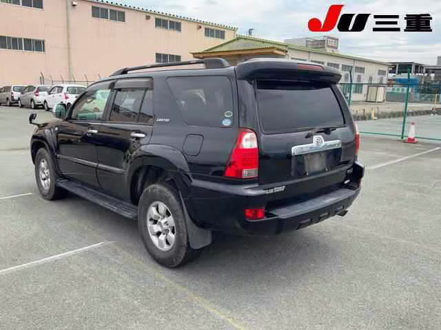 TOYOTA HILUX SURF