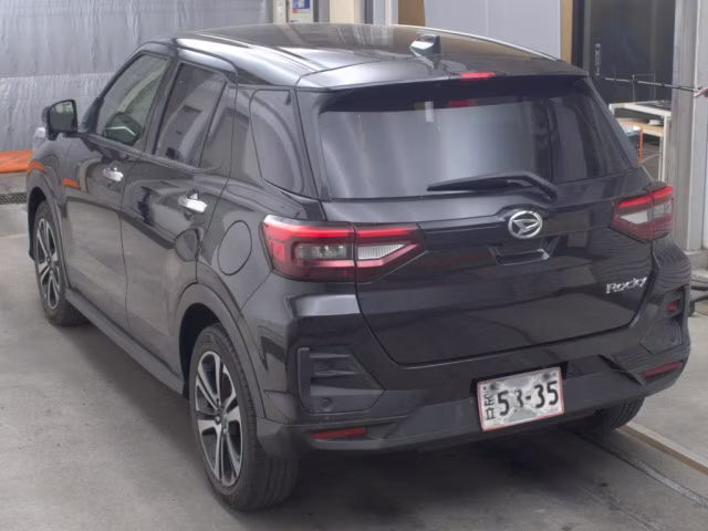 DAIHATSU ROCKY