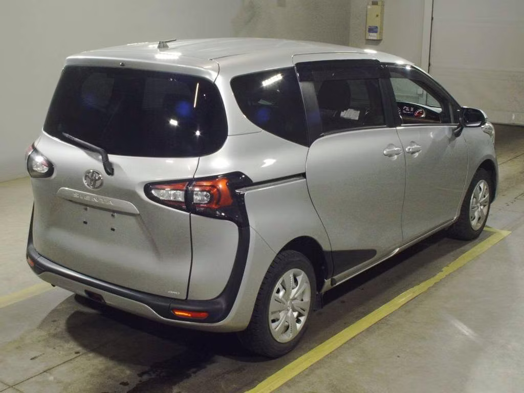 TOYOTA SIENTA