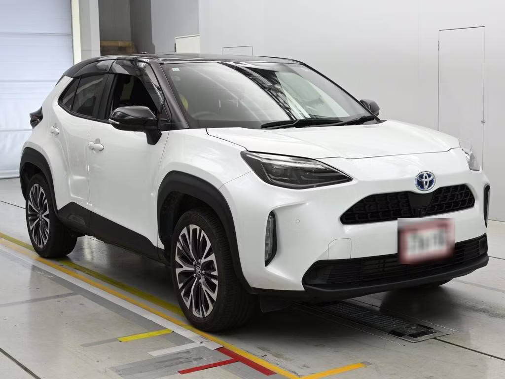 TOYOTA YARIS CROSS