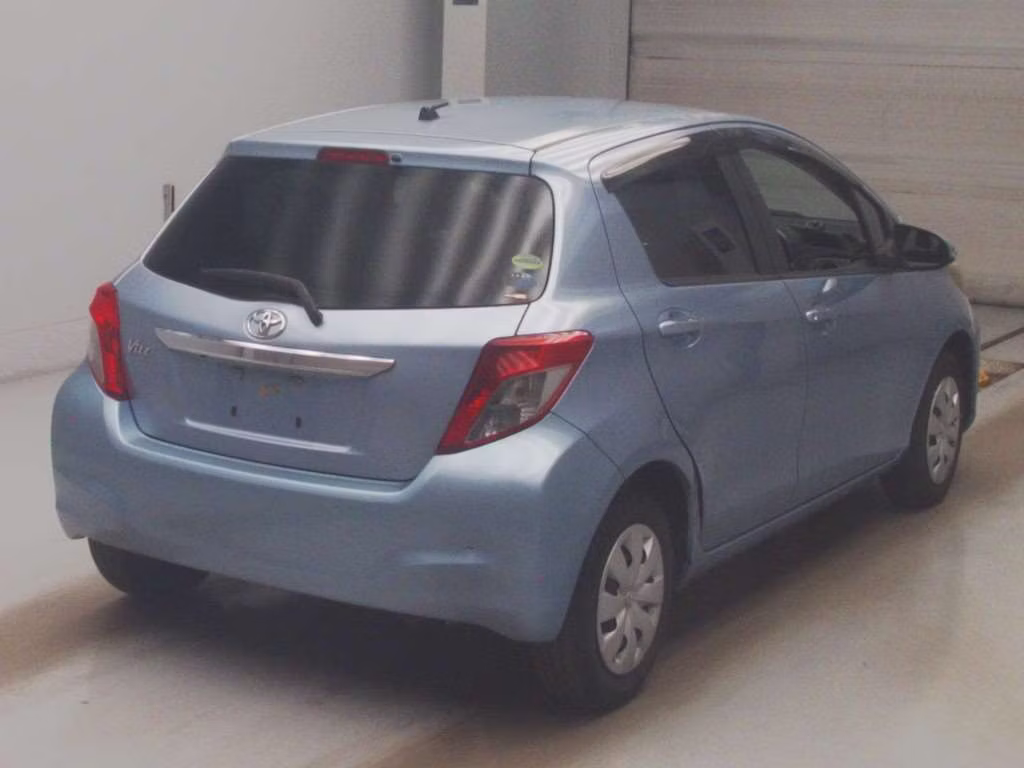 TOYOTA VITZ
