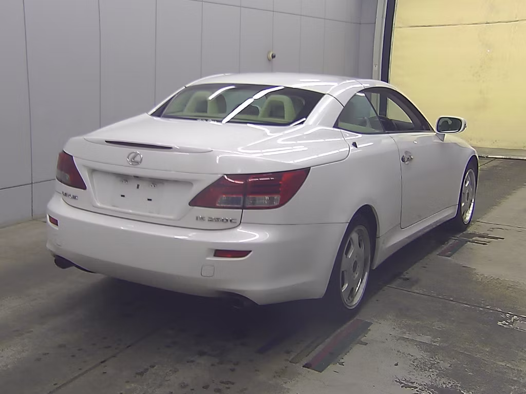 LEXUS IS250