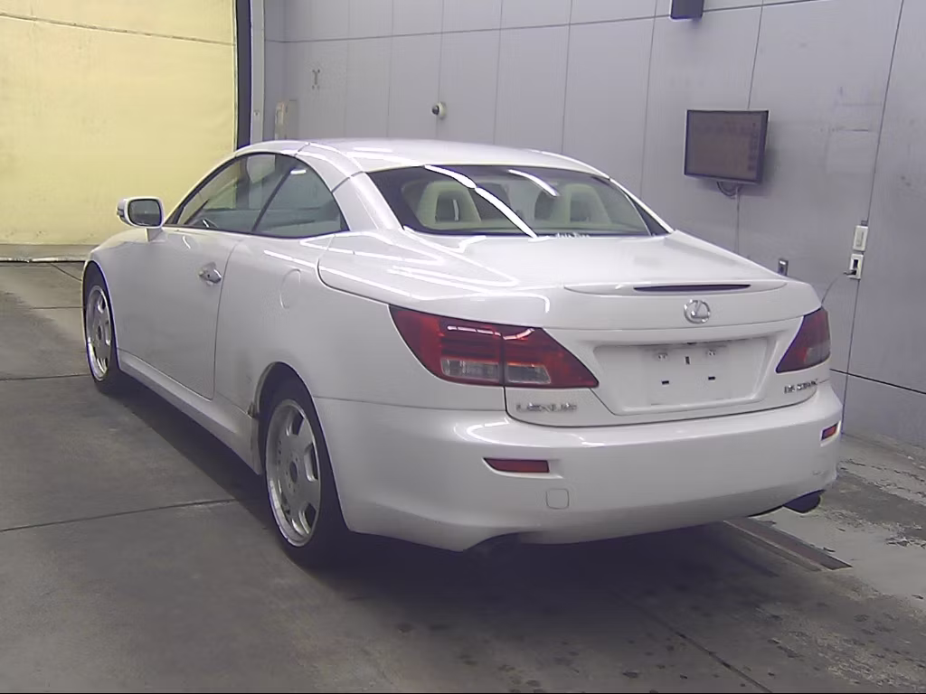 LEXUS IS250