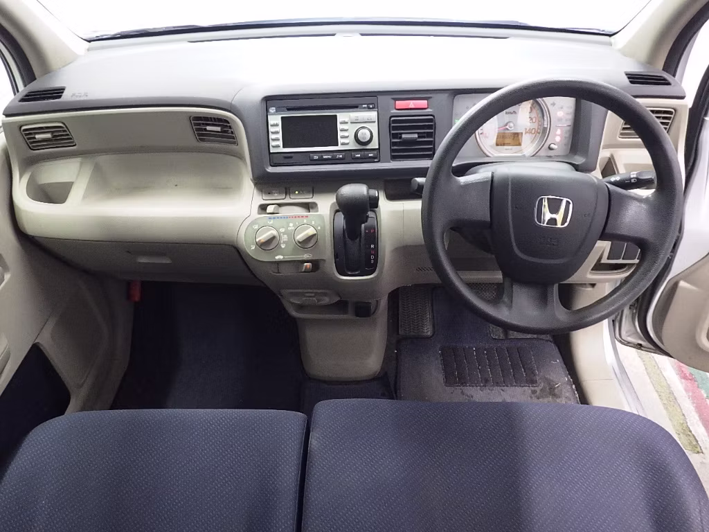 HONDA LIFE
