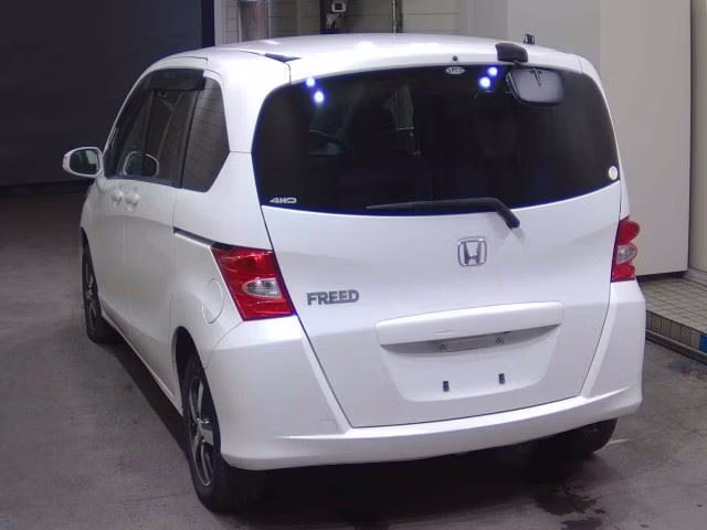 HONDA FREED