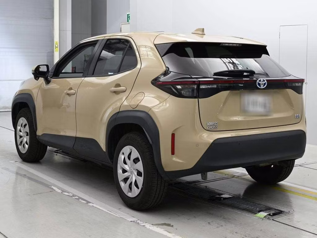 TOYOTA YARIS CROSS