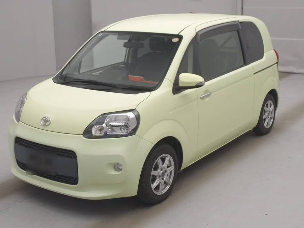 TOYOTA PORTE