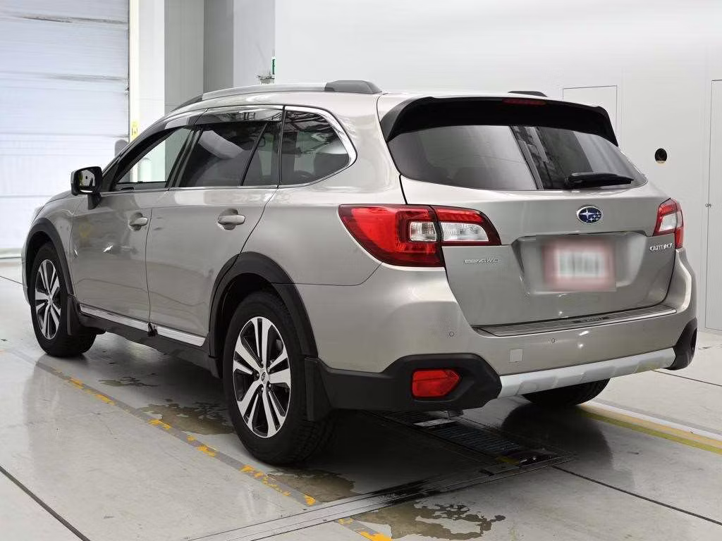 SUBARU OUTBACK