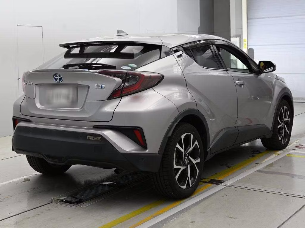 TOYOTA C-HR