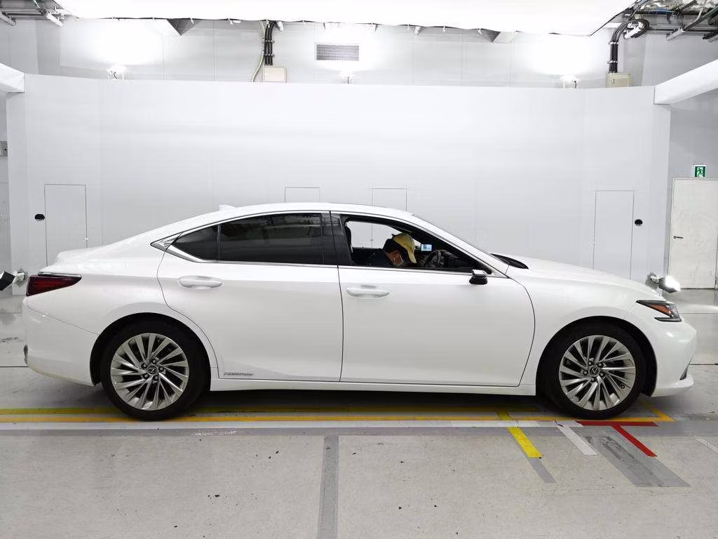 LEXUS ES300H