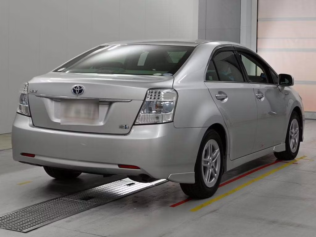 TOYOTA SAI