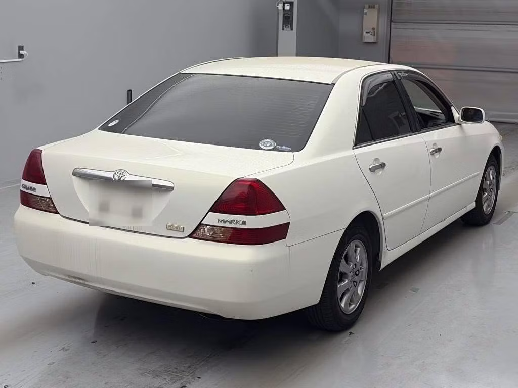 TOYOTA MARK II