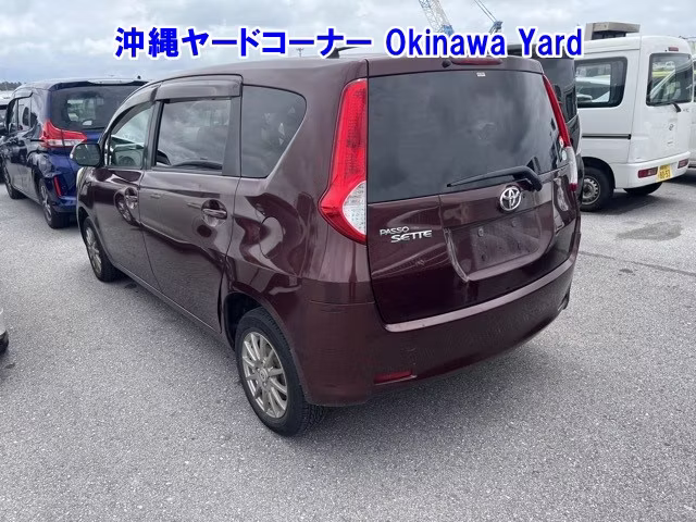 TOYOTA PASSO SETTE