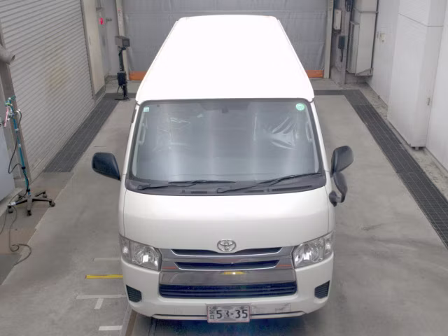 TOYOTA REGIUS ACE