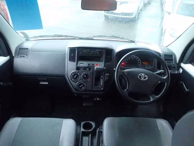 TOYOTA LITE ACE