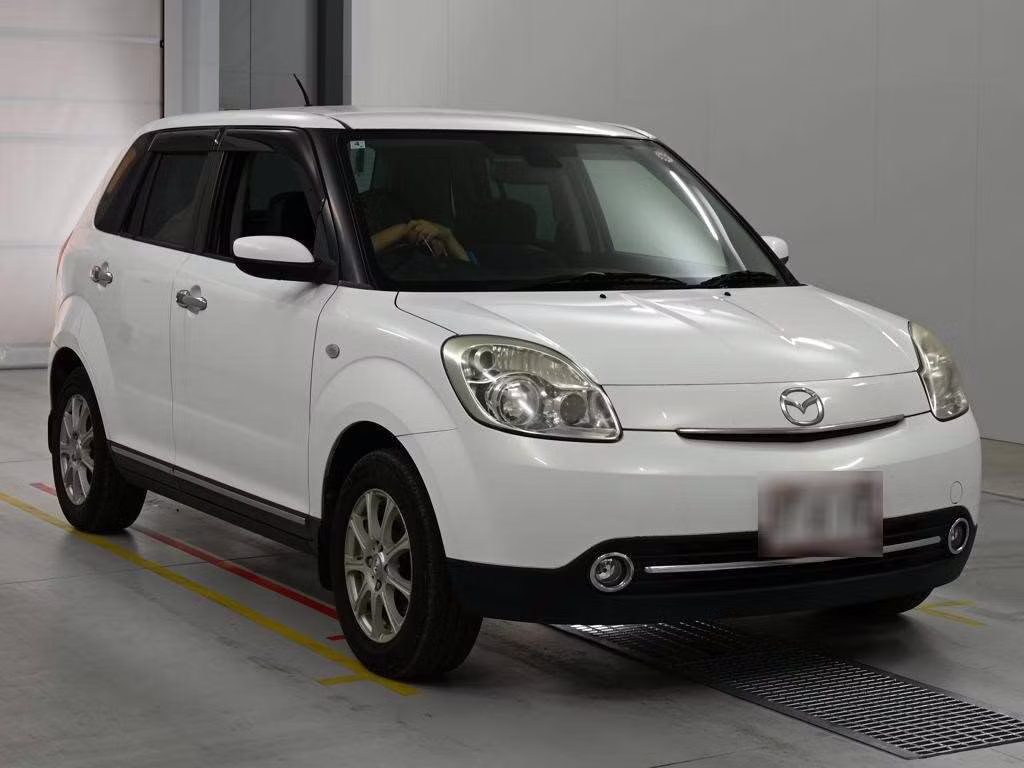 MAZDA VERISA