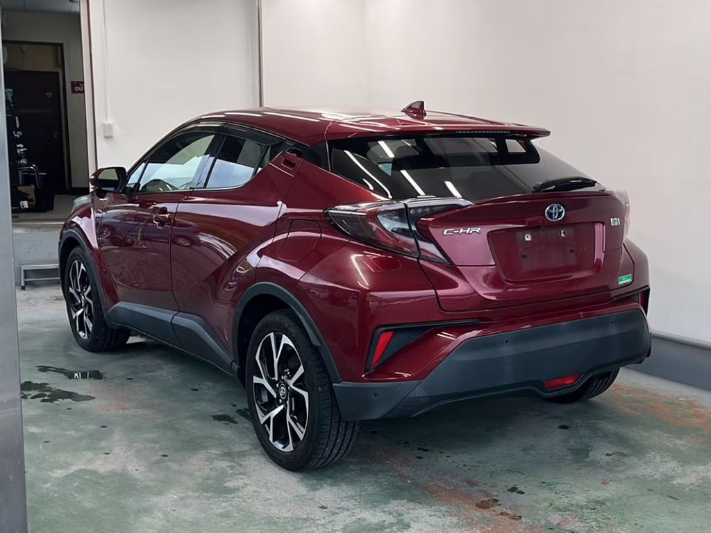 TOYOTA C-HR