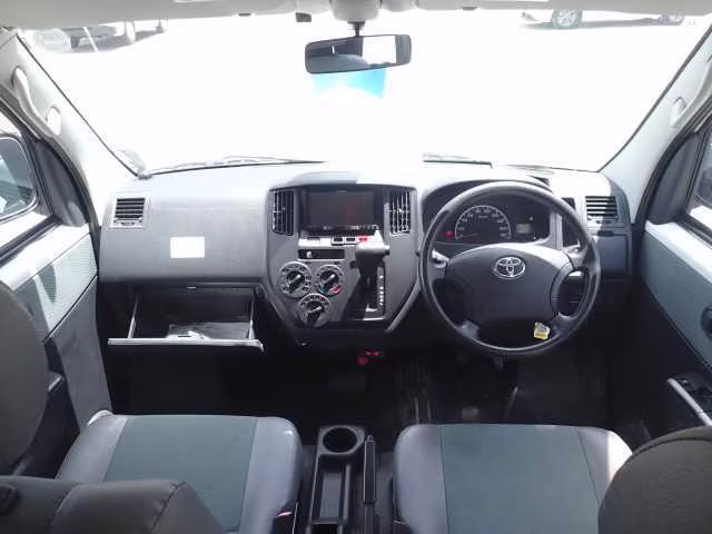 TOYOTA LITE ACE