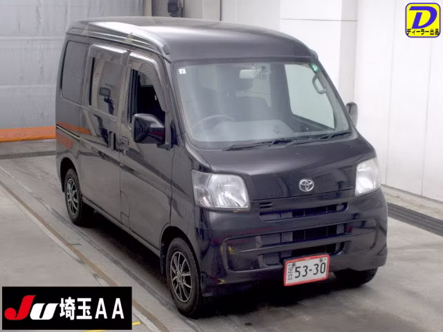 TOYOTA PIXIS VAN