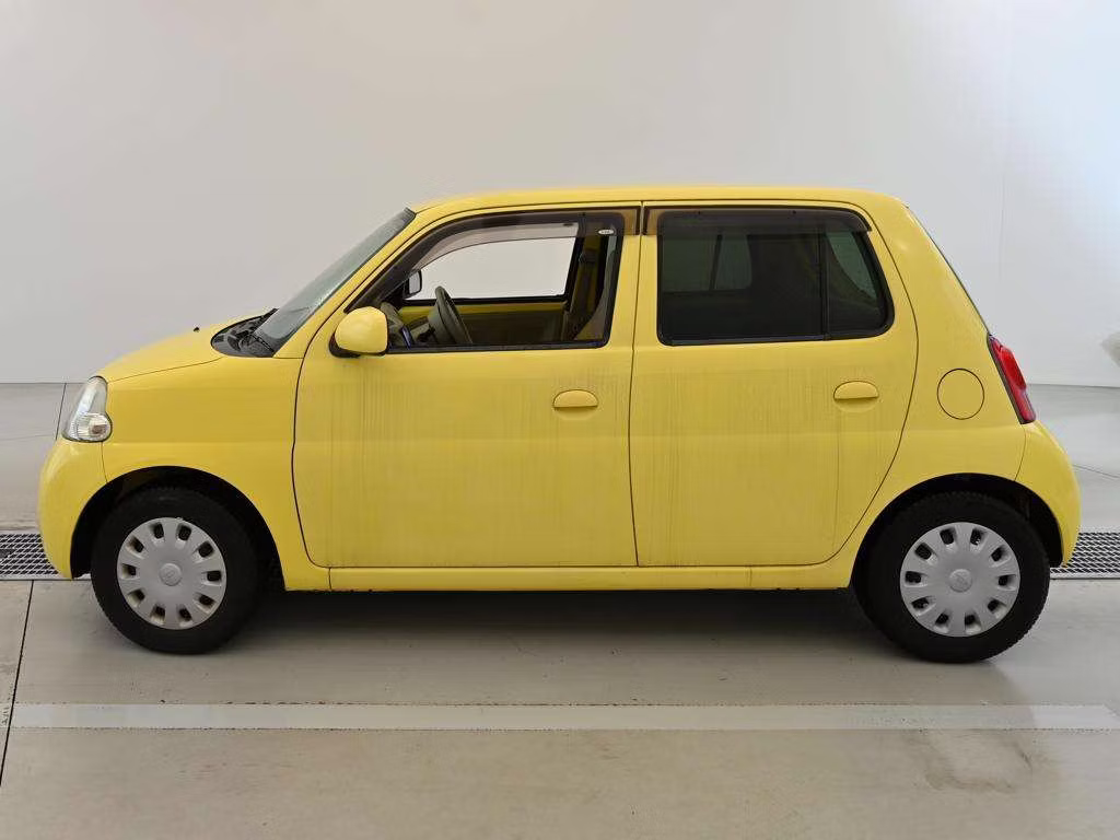 DAIHATSU ESSE