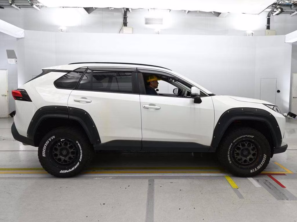 TOYOTA RAV4