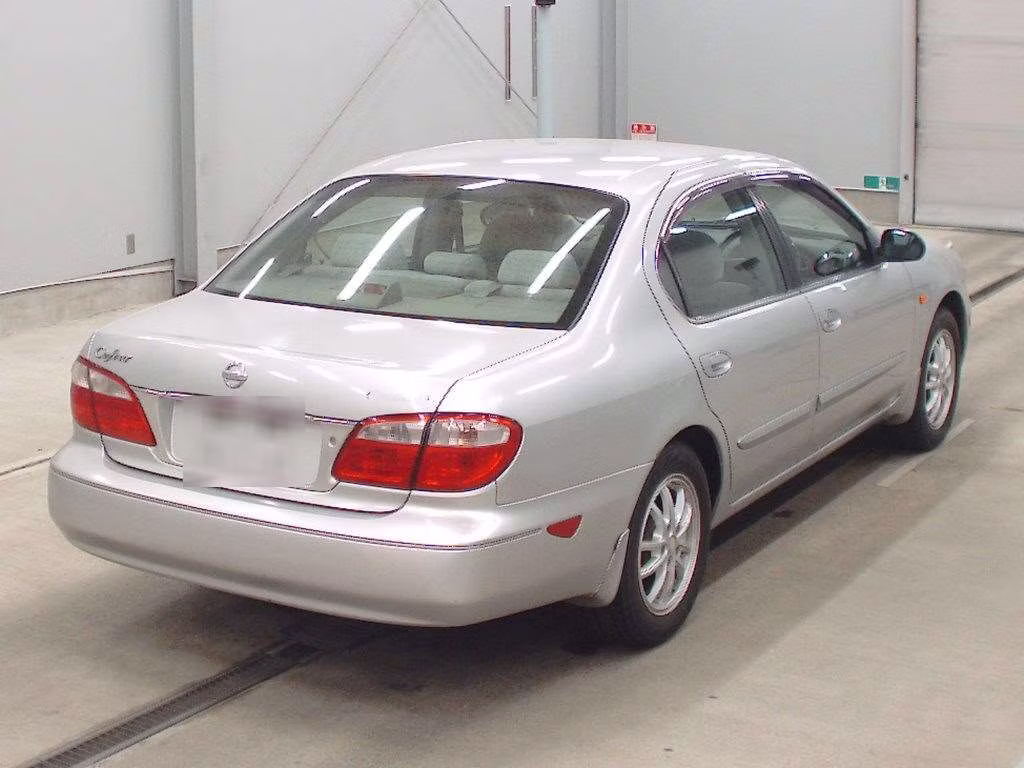 NISSAN CEFIRO