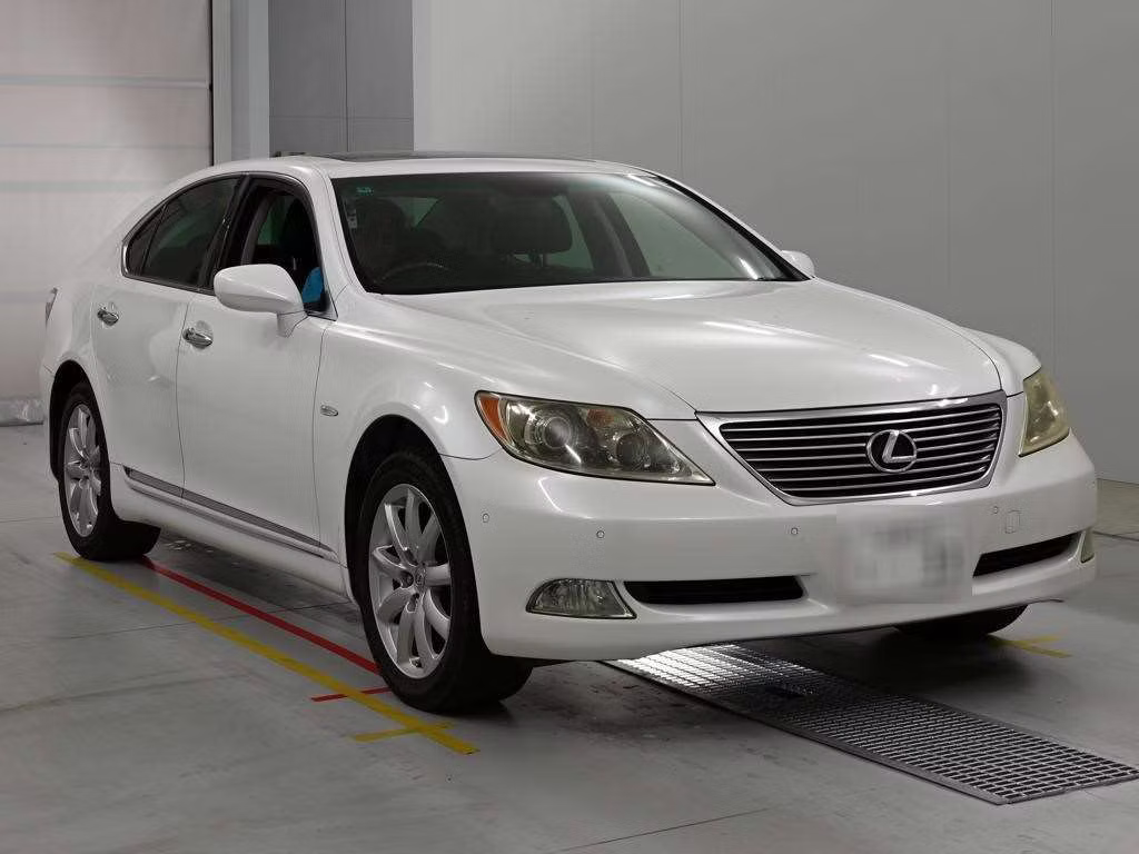LEXUS LS460