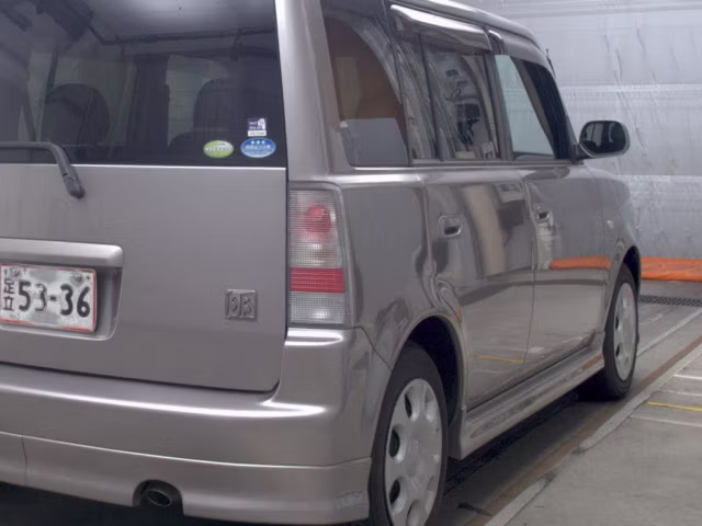 TOYOTA BB