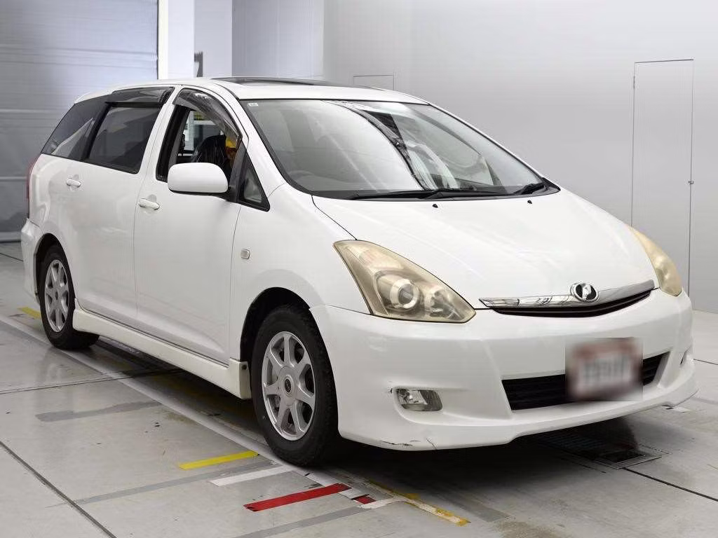TOYOTA WISH
