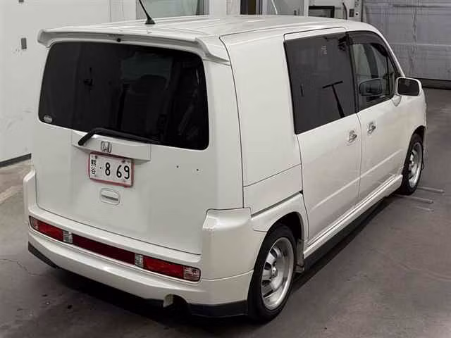 HONDA MOBILIO SPIKE