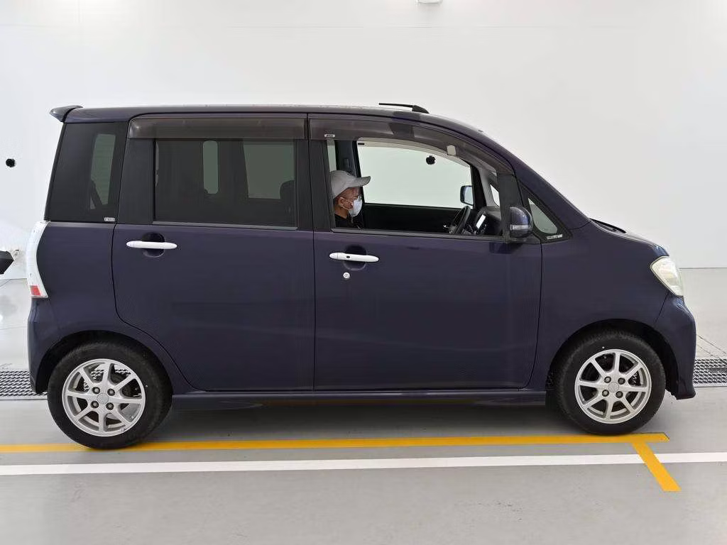 DAIHATSU TANTO EXE