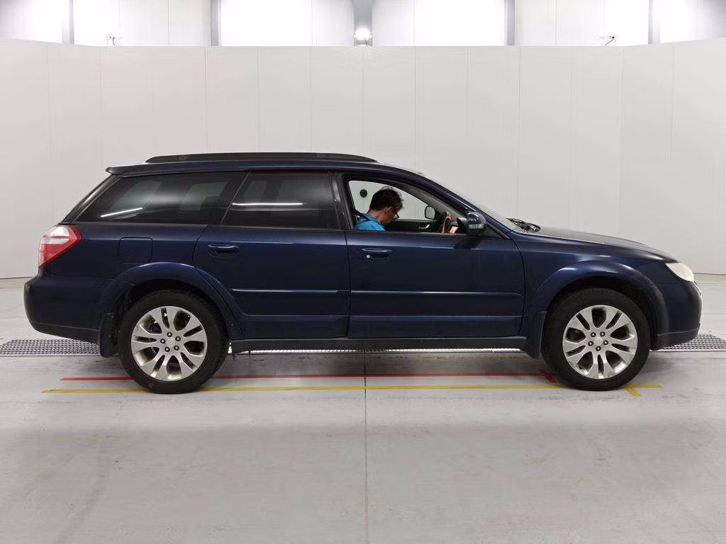 SUBARU OUTBACK