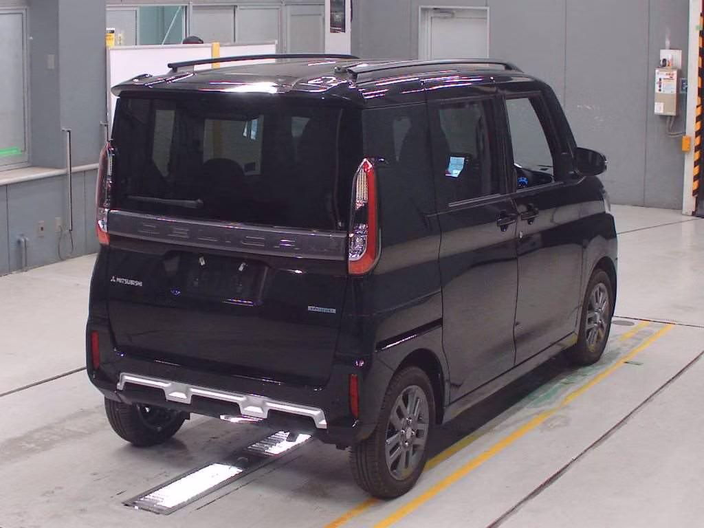 MITSUBISHI DELICA MINI