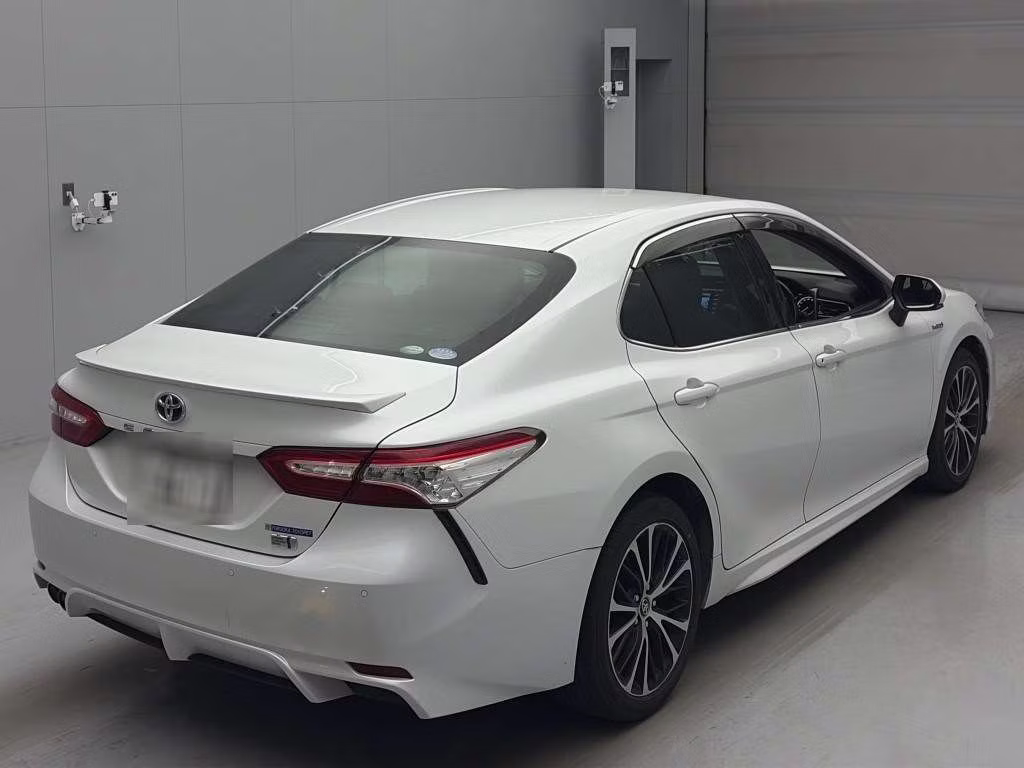 TOYOTA CAMRY