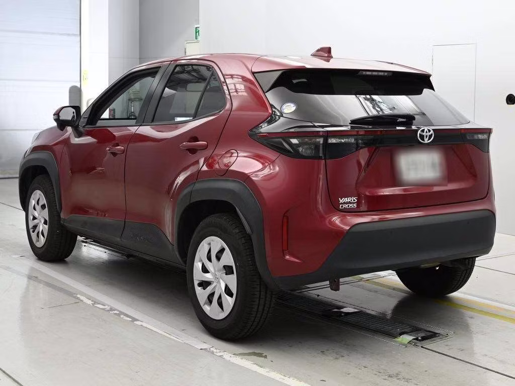 TOYOTA YARIS CROSS