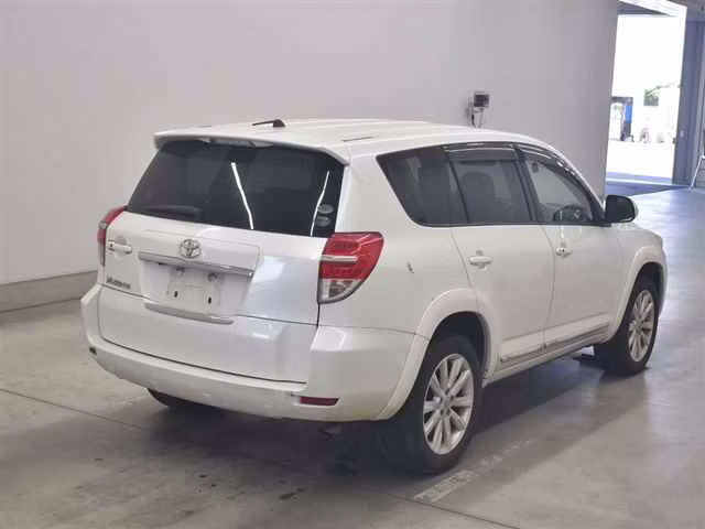 TOYOTA VANGUARD
